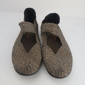 Bernie mev. Stretch Fabric Slip Ons